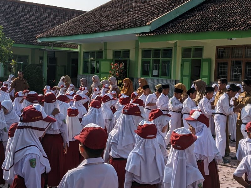 Perayaan Halal Bihalal tahun 1447 Hijriyah di lingkungan SD Negeri 2 Buduan
